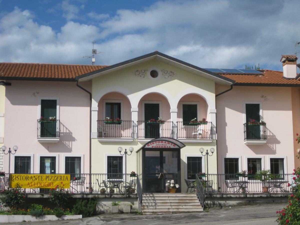 Locanda "Alla Rosa" Lusiana Екстериор снимка